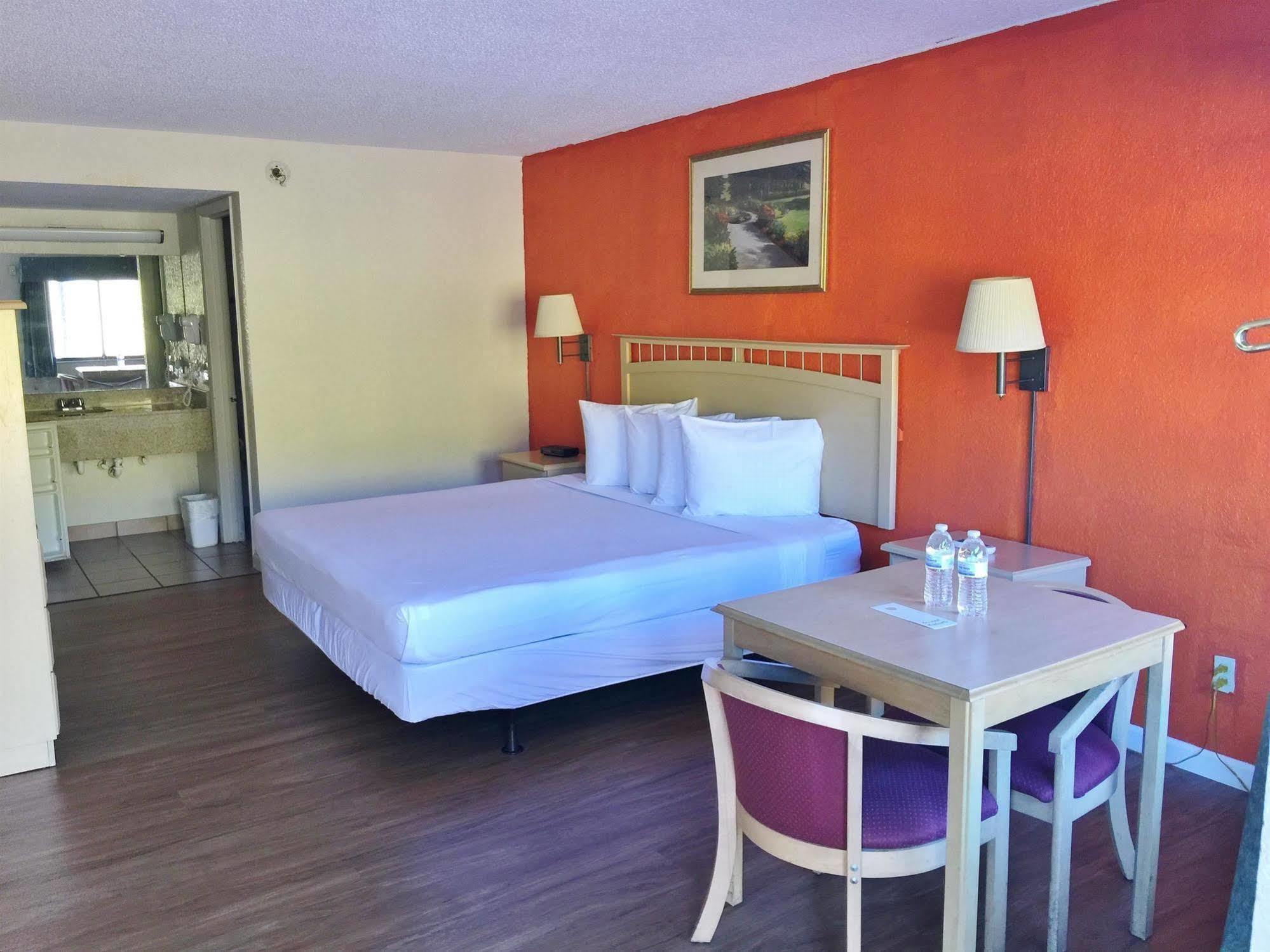 Country Hearth Inn- Kissimmee Luaran gambar