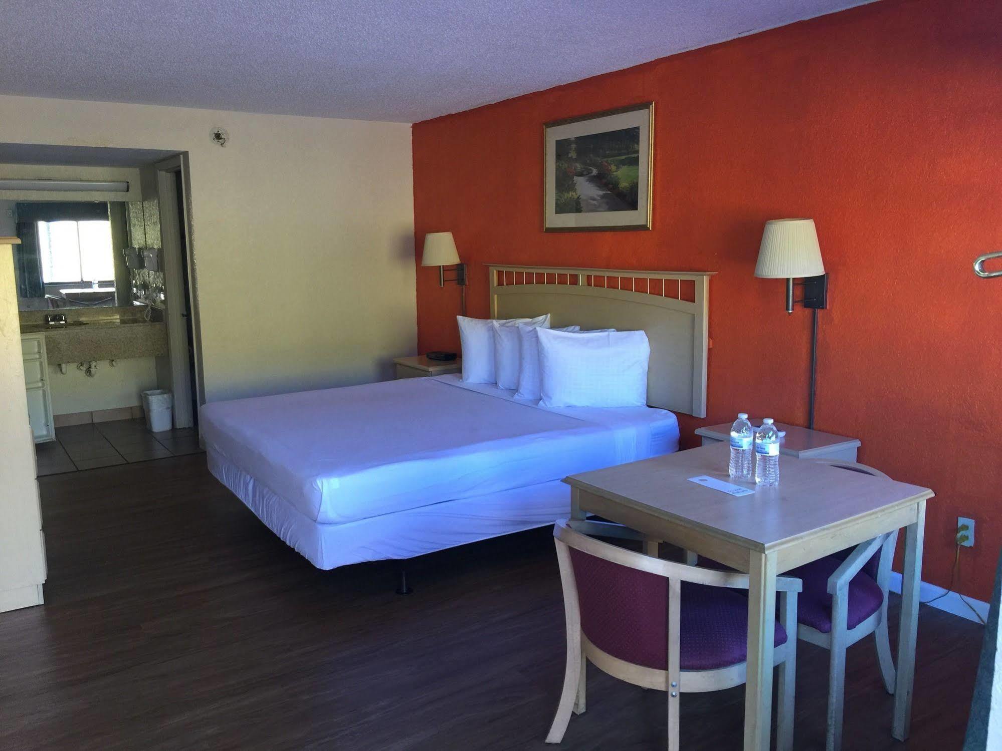 Country Hearth Inn- Kissimmee Luaran gambar