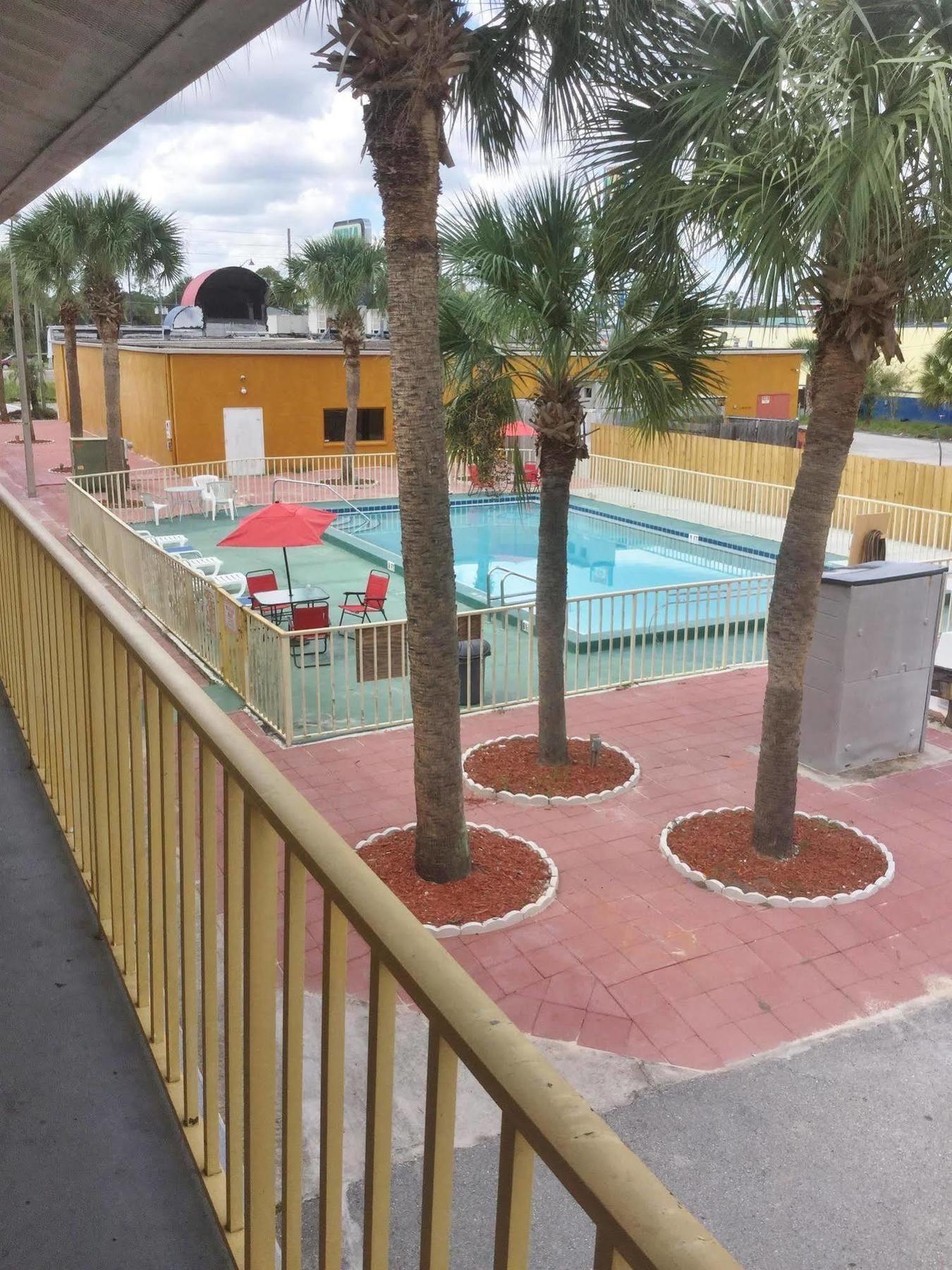 Country Hearth Inn- Kissimmee Luaran gambar
