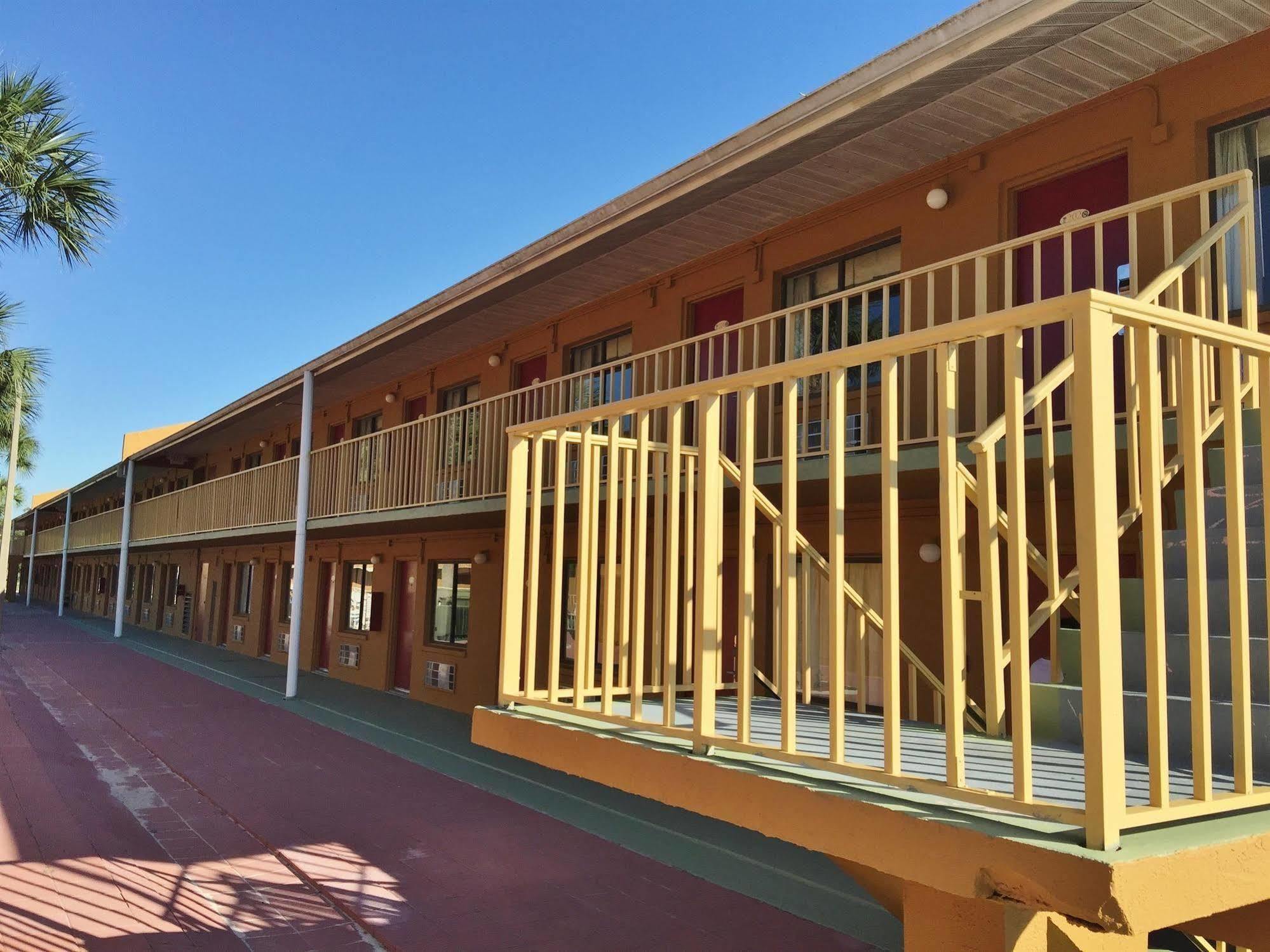 Country Hearth Inn- Kissimmee Luaran gambar