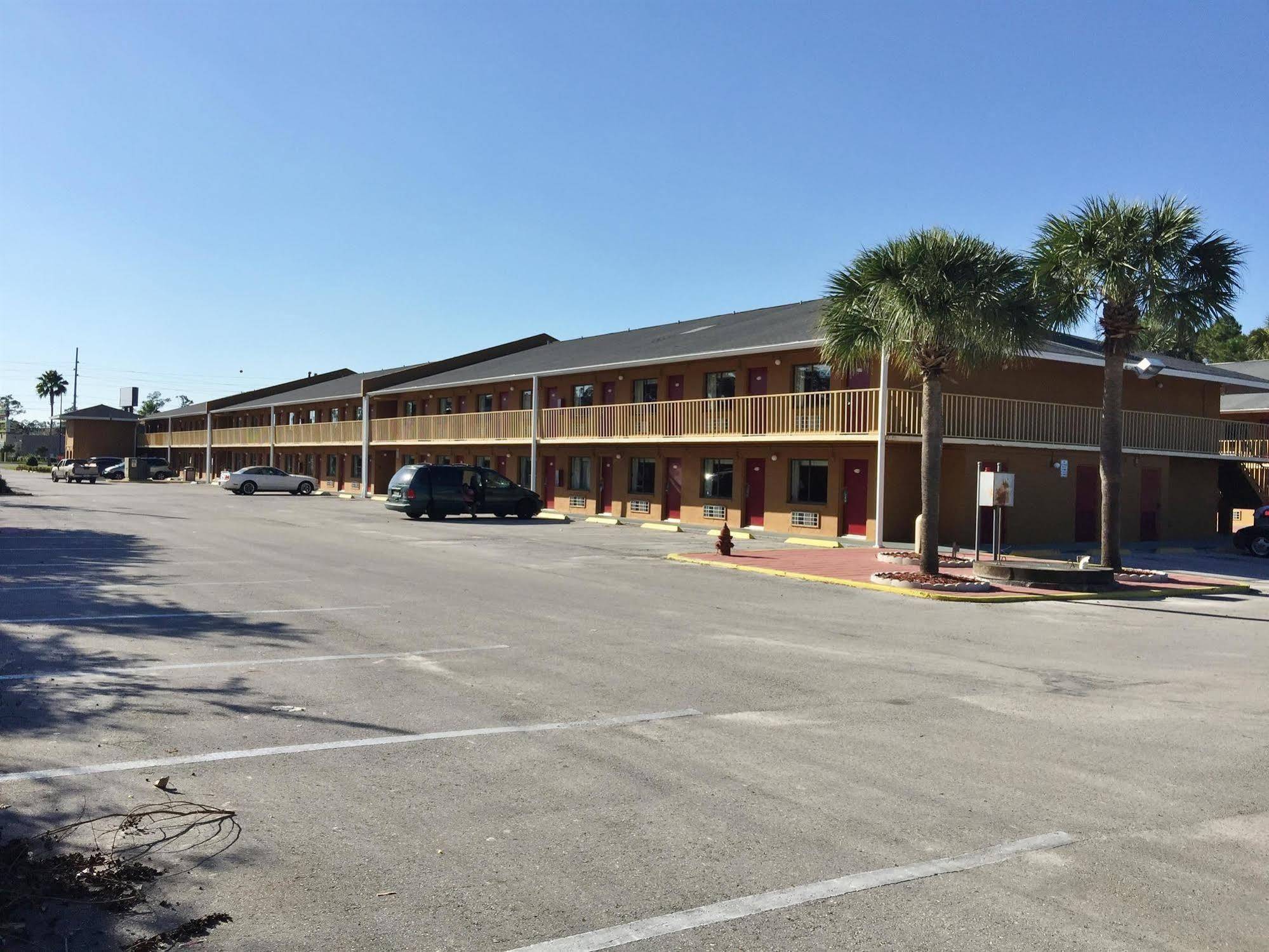 Country Hearth Inn- Kissimmee Luaran gambar