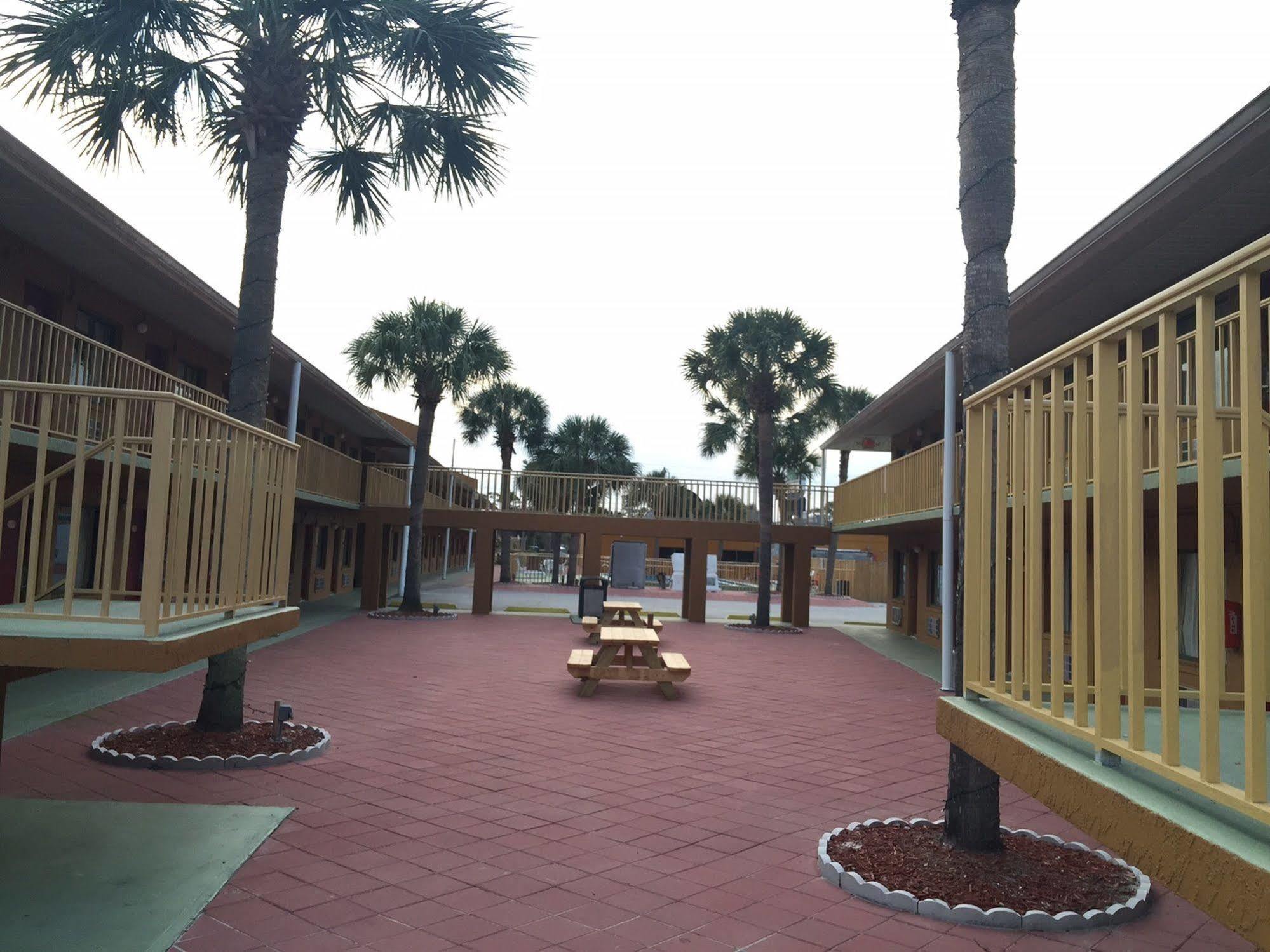 Country Hearth Inn- Kissimmee Luaran gambar
